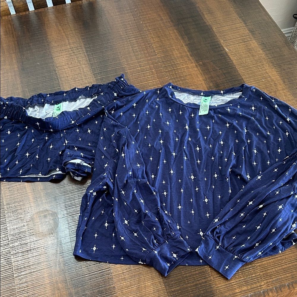 Goodfellow & Co Midnight Blue Starry Pajama Set